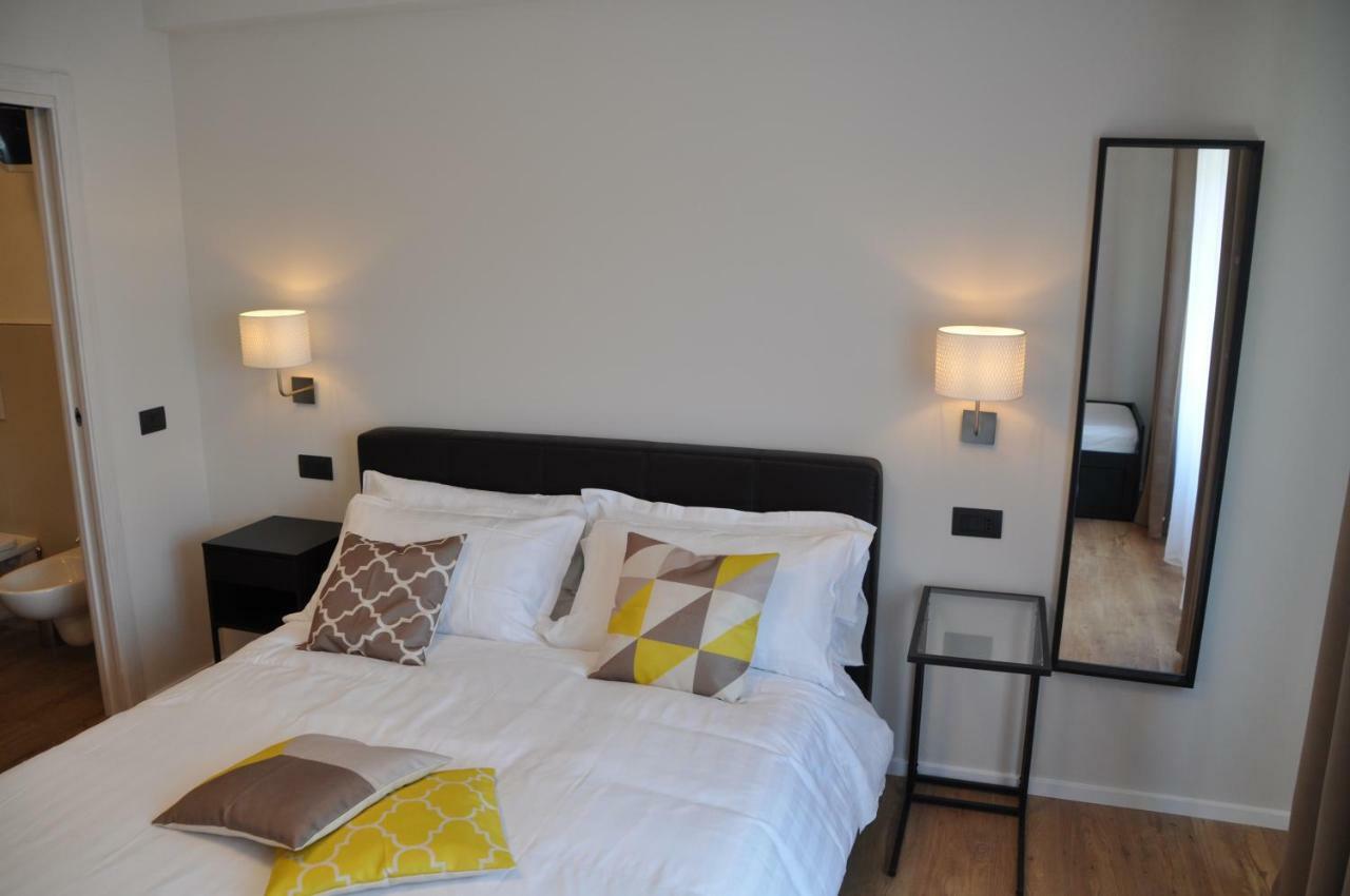 Eva Luxury Rooms Cagliari Buitenkant foto